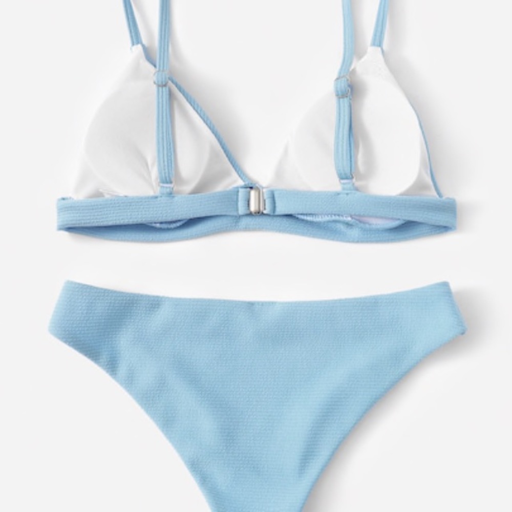 🎉 Bottoms Blue Seam Detail Bikini! - Picture 2 of 7